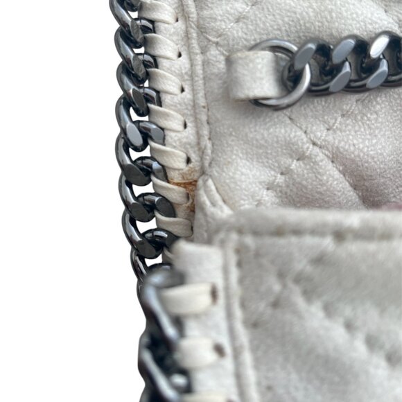 Stella McCartney Off-White Vegetarian Suede & Chain Quilted Shoulder Clutch Bag - Picture 9 of 10